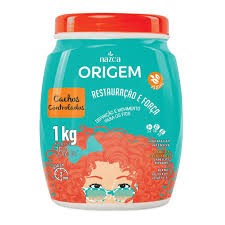 كريم لترميم وتقوية الشعر المجعد من NAZCA