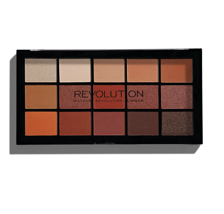 باليت ظلال عيون احترافية مكون من 15 لون من REVOLUTION