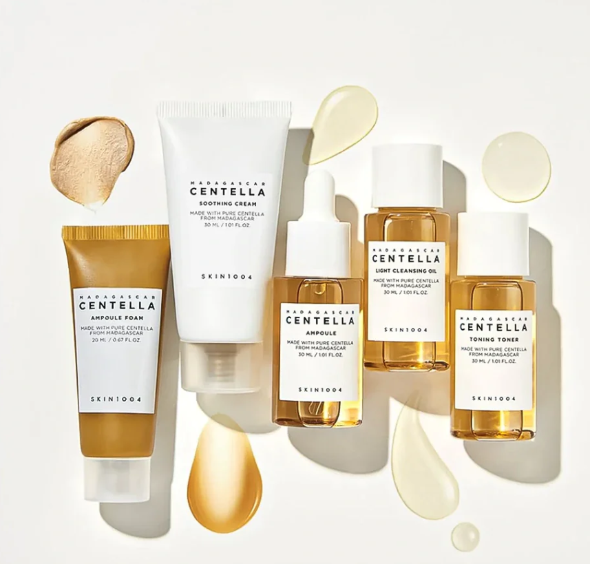 مجموعة متكاملة للعناية بالبشرة خلال السفر من SKIN1004