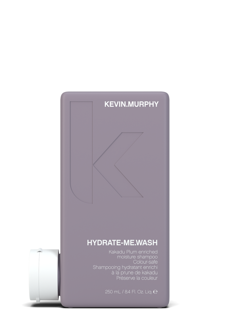 شامبو مرطب غني ببرقوق الكاكادو لشعر ناعم ولامع ولون محمي من KEVIN MURPHY