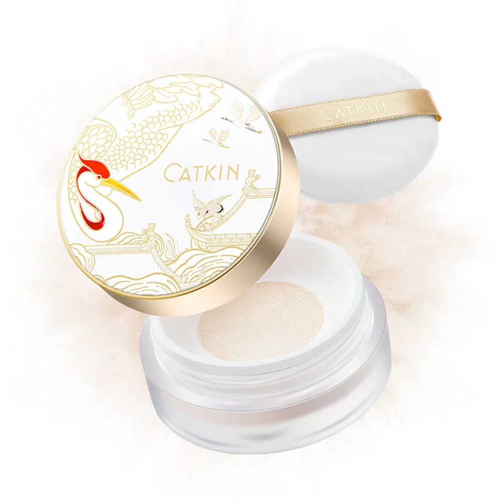 لوس باودر لتثبيت المكياج مع مظهرمطفي وطبيعي من Catkin