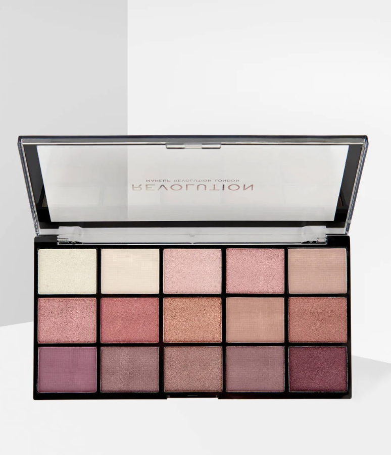 باليت ظلال العيون ريلودد مكون من 15 لون من revolution